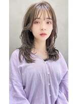 エイチ(H eitf)&nbsp;H【eitf】　原宿　表参道　レイヤーカット/アッシュカラー