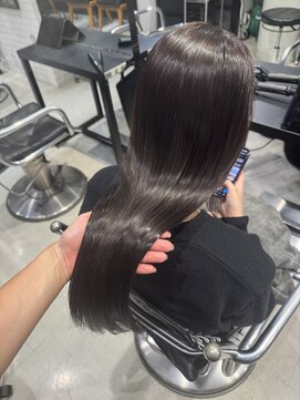 アルテ(ARTE) 【ARTE表参道/青山】ロングレイヤー×透明感ベージュ