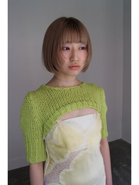 ローブ(robe) 顔周りレイヤー ボブ