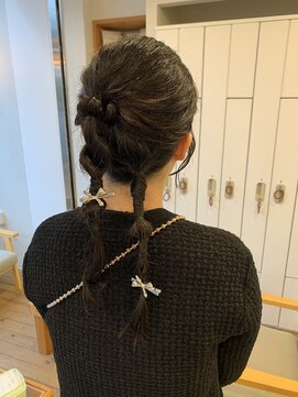 エテバイリリア(ete by LILIA.) アシメツインアレンジ