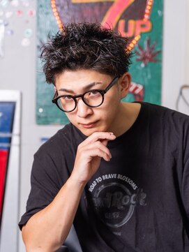 マーリィズバーバー 本店(MARLEY'S BAR BER) スパイキーショート 厚木/海老名/座間