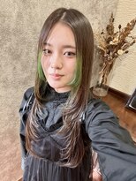 ジュラク(JURAKU)&nbsp;顔周りレイヤー×フェイスフレーミング×グリーン