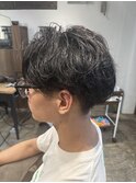 センターパートゆるふわパーマ