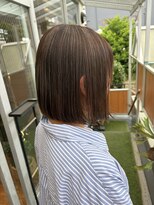 ロータスヘアーデザイン(Lotus Hair Design) 【lotus下枝】白髪ぼかしハイライト/グレージュ/ぱつっとボブ