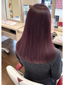 アース いわき店(HAIR&MAKE EARTH) ベリーレッドの艶髪ロングストレート