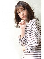 ジョエミバイアンアミ(joemi by Un ami)&nbsp;《joemi 新宿∞》ゆるパーマ外ハネロブ×切りっぱなしボブ　近江