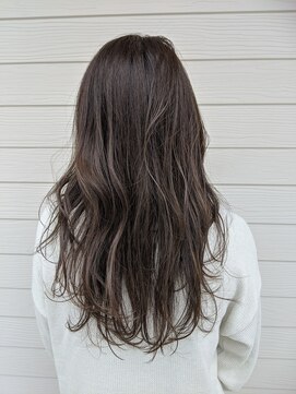 アンアロール(an aRoiR) ナチュラルグレージュ