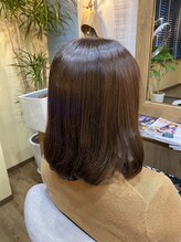 ヘアーアンドセラピー ココンプリエ(hair therapy cocon prier) ミディアム