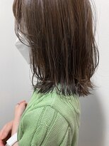 シェノン 西梅田(CHAINON)&nbsp;グレーベージュ、レイヤーロング、黒髪＊