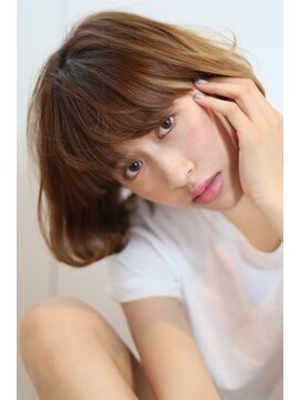 バサ 鷺ノ宮店(BASSA) 【佐々木　スタイル】ラフウェーブ×ミディアムヘア