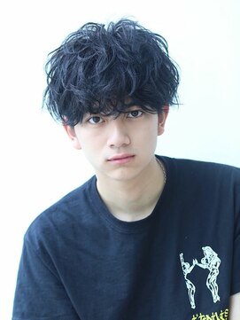 アネラ(Anela) ツイストスパイラルパーマ