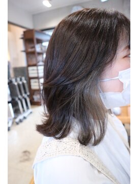 グランジ 北山田店(GLUNGE) 【前川】インナーカラー映え!外ハネミディアム!