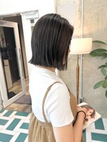 ノエ(noe) 切りっぱなしボブ×オリーブカラー