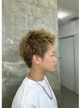 メンズサロン キング 高槻店(Men’s salon K!ng) 波巻きツイストスパイラルパーマ/フェザーパーマ/眉毛/メンズ