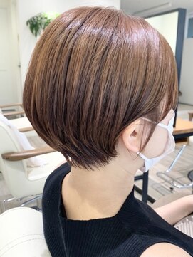 アイ(I.) 【 Ｉ. 】30代からのナチュラル前下がりショートボブ　川口