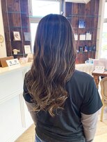 ユーシャンボール(U-CHAMBORD) アッシュブラウンウェーブ【寝屋川/髪質改善/白髪ぼかし】