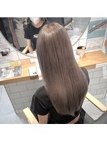 ミエルヘアーエスト 新宿店(mielhair est)&nbsp;デザインカラー　グレージュ(^^)