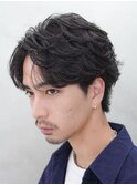 メンズセンターパート七三分けパートニュアンスパーマ刈り上げ
