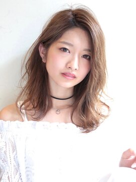 ビーチリゾート 自由が丘(Beach Resort) 【Beach 自由が丘】鎖骨ミディ＊ベージュカラー