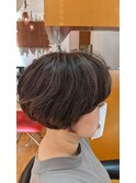 白髪を目立たせないためのハイライト