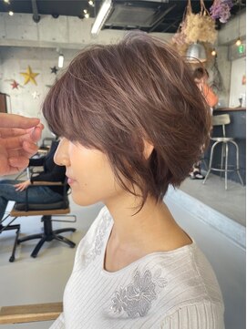 シック(sick) フェミニンボブ