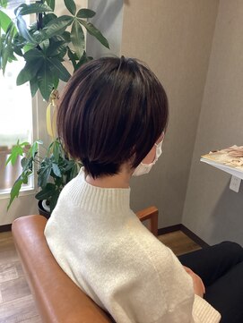 トゥー(two) ショートボブ