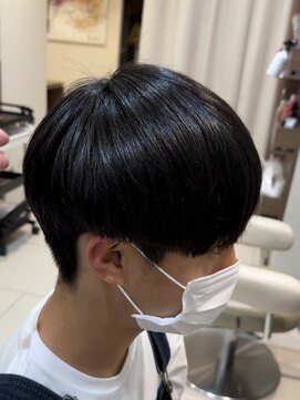 アッシュ 大泉学園店(Ash) 黒髪ツーブロック刈り上げマッシュ