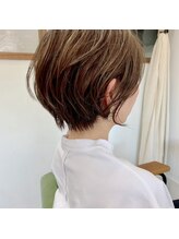 キャンバス(Canvas) 透明感のあるオシャレなショート