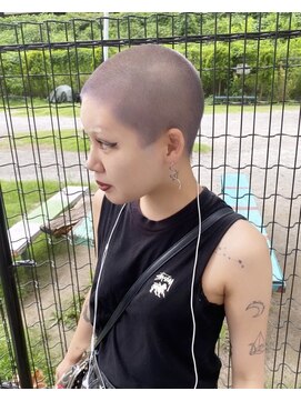 エヴァー(ever) ＊アッシュブラウン＊@ever_mito[表参道駅/原宿駅/学割U24]