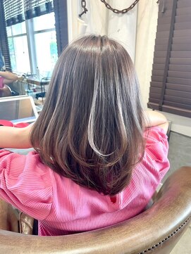 ボタニカル(BOTANICAL) 大人可愛い束感毛先カールゆるふわセミロング