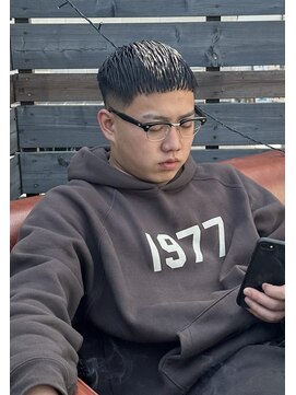 タイドヘアー 高槻2号店(TIDE HAIR) cropfade