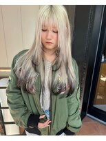 ウェイビーズ(WAVY'S)&nbsp;ブロンド×ブラック/ハイトーン/エンドカラー