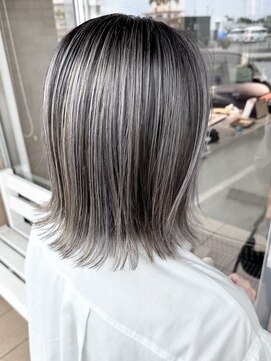 ハイライトカラーミルクティーベージュケアブリーチダブルカラー