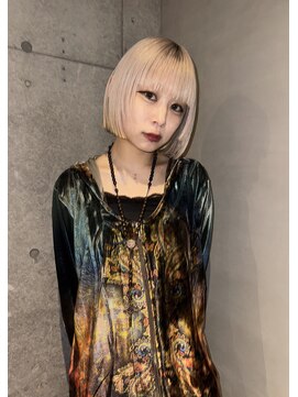 ソイリウム 下北沢(soi rium) 切りっぱなしボブ×ホワイトカラー