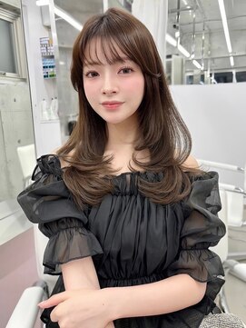 アイヴィ 表参道(IVY) レイヤーカット　レイヤー　髪質改善　縮毛矯正　ストレート