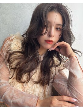 フィガロ ウメダ(FIGARO UMEDA) レイヤーカット2.6似合わせカット