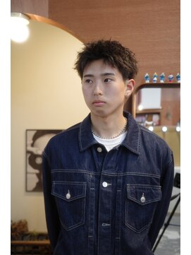 エディ(Edy) メンズスパイキーショート刈り上げツイストピンパーマ眉毛カット