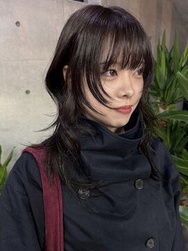 ナループロアポンテ(Nalu pu loa PONTE) ハイレイヤーカット/ハッシュカット/透明感カラー