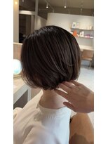 シンルヌア(Shin Lunua) 大人ショートボブ