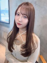 ブリーチ無しダブルカラーで、やわらかく明るい髪色へ