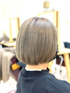 フルブルーム(fullbloom) [full bloom/西八王子]ナチュラルボブ