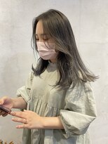 ミント(mint) 【 淡くて深い、外国人風オリーブグレー◎ 】