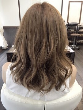 ドルチェ(Dolce) 大人可愛いくびれウェーブロングシークレットハイライト