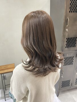 フェリア 松山(Feria) 【Feria松山】透明感×グレージュ‐相原愛梨‐