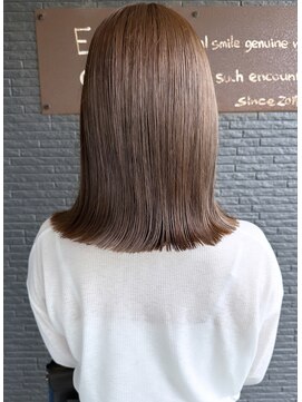 ヘアアンドビューティー クローバー(Hair&Beauty Clover) beige color/ヘルシースタイル