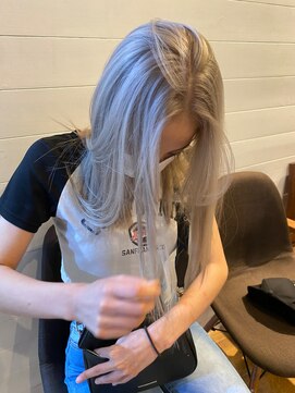 カルテット(Quartetto) イメチェン/レッドブラウン/フルバング/似合わせカット/八王子駅