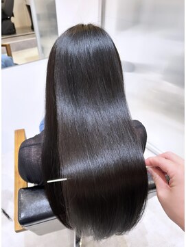 マチルダ(Matilda) 艶髪ストレート