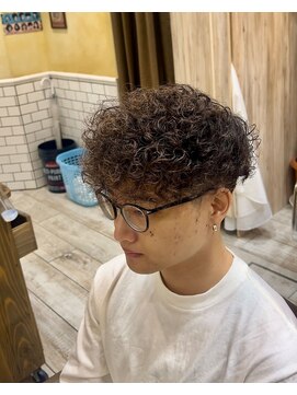 グルーマーズトウキョウ(GROOMER/S TOKYO) スペインカール