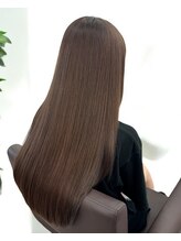 ☆SNSでも人気☆ 【ブリーチ無し透明感】ダブルイルミナカラー+カット+AujuaクイックTr 14900円～