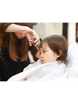 【堀江】抱っこしたまま施術ＯＫ♪お子様が見えるところで施術を受けられるので、ママも通いやすい☆